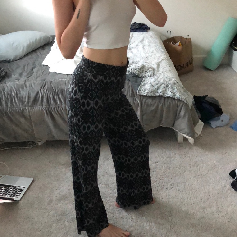 MOSSIMO Fit & Flare Soft Pant